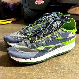 Reebok Legacy 83 Smoky Indigo White‎ - Womens 9.5 - NWOB